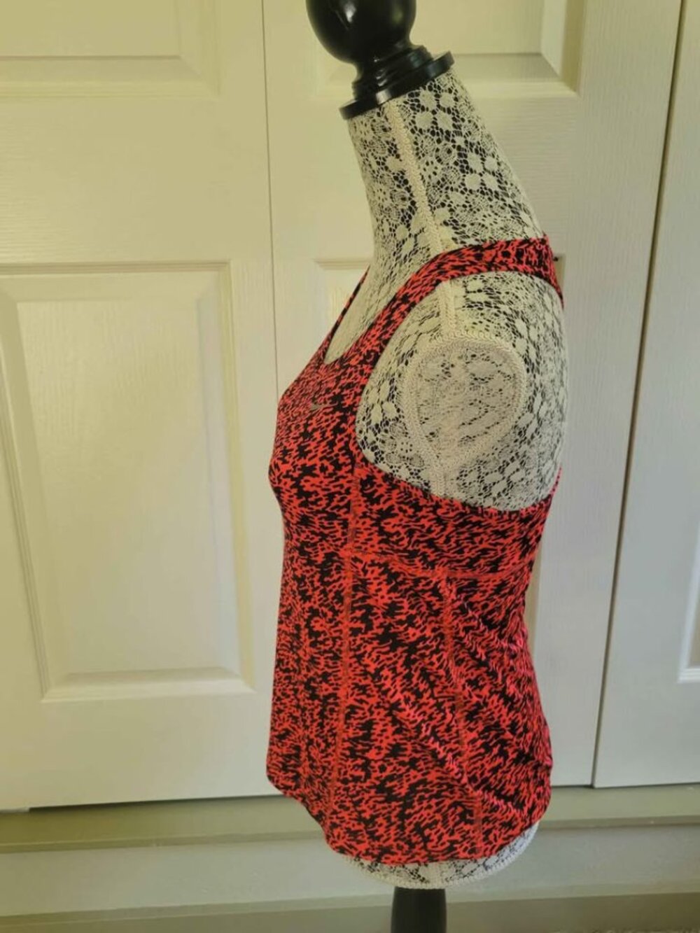Nike Dri-Fit Racerback Running Tank Top In A Coral And Black Abstract Pattern - Picture 4 of 8